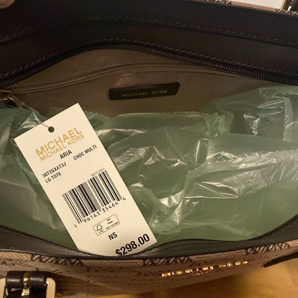 🤎MICHAEL KORS🤎Aria Large Signature Logo
Jacquard Tote Bag/Chocolate Combo/NWT - Picture 6 of 10